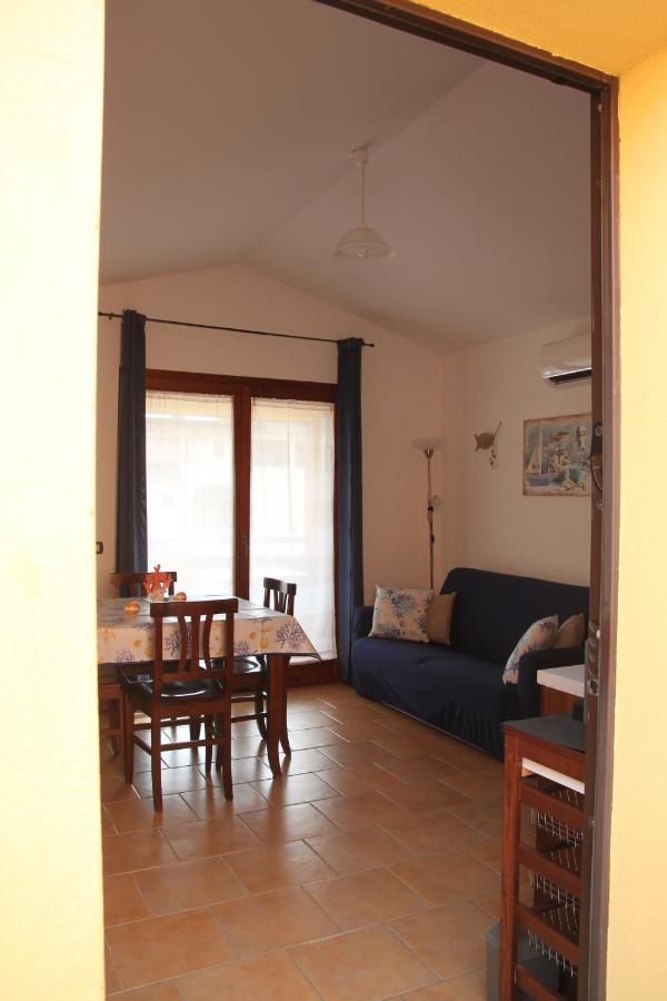 Magibac Due - Casa Vicino Aeroporto E Mater Olbia Apartment Екстериор снимка