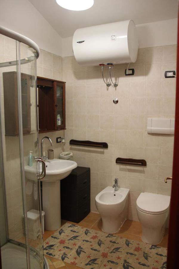 Magibac Due - Casa Vicino Aeroporto E Mater Olbia Apartment Екстериор снимка